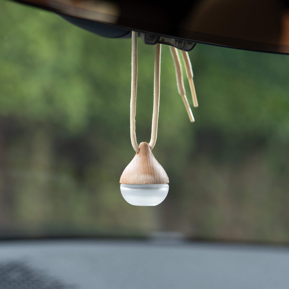 Essential Oil Car Diffuser